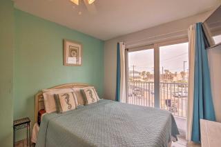 Sunny Oceanfront Condo on South Padre Island Beach - 5