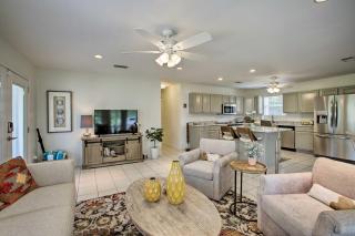 The Palm Bay St Louis Home - Walk to Beach! - Waveland - 5
