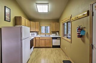 Trego Cabin with Mountain Views and Lake Access! - 2