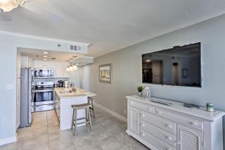 Bright PCB Condo with Gulf Views and Beach Access! - Panama City Beach - 5