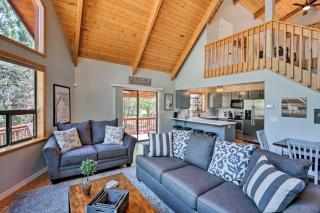 Fire Pit and Furnished Deck Modern Munds Park Cabin - Munds Park - 2