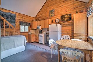 Soldotna Cabin with Essentials- 4 Mi to Fishing - 8