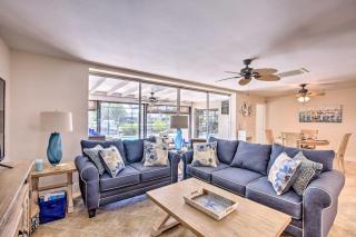 Cape Coral Waterfront Getaway with Pool and Dock! - Cape Coral - 7