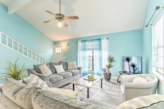 Inviting Townhome 6 Mi to Panama City Beach! - Panama City - 0