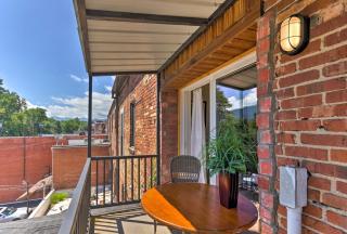 Modern Main St Apt in Downtown Waynesville! - Waynesville - 8