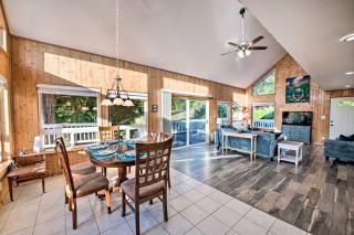 Hood Canal Home with Hot Tub - Bordering Olympic NP! - Brinnon - 8