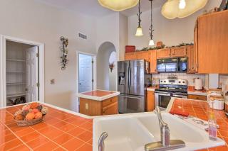 Glendale Home with Pool - Walk to NFL Games! - Glendale - 3