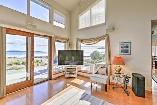 Birch Bay Waterfront Home - Steps to Beach! - Blaine - 5