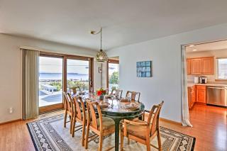 Birch Bay Waterfront Home - Steps to Beach! - Blaine - 3