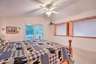 Secluded Cabin with Porch - 7 Miles to Lake Chatuge! - Hayesville - 1