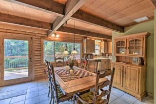 Near Vineyards Cabin with Hot Tub in Pollock Pines! - Pollock Pines - 4
