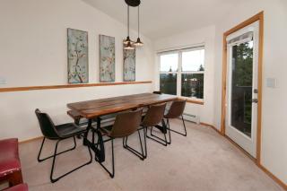 10 Mi to Ski Silverthorne Condo with Hot Tub Access - 4