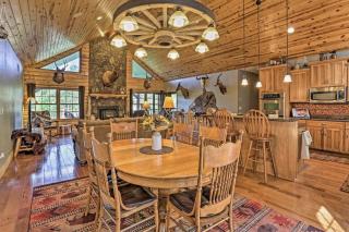Black Hills Cabin Hot Tub, Fishing Pond and Deck - Custer - 5