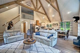 Benezette Cabin with Hot Tub, Grill and Mtn Views - Benezette - 7