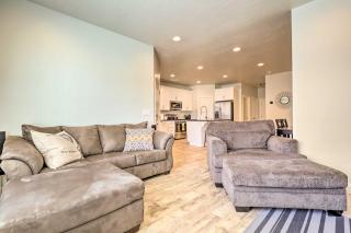 St George Area Townhome with Patio and Pool Access - 6