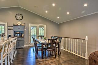 Lakefront Home with Private Dock in Hot Springs! - Hot Springs - 5