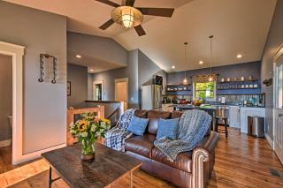 Hiawassee Home with Views Less Than 1 Mi to Lake Chatuge - Hiawassee - 8