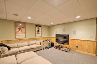 West Dover Home with Deck, Grill and EV Outlet - West Dover - 2