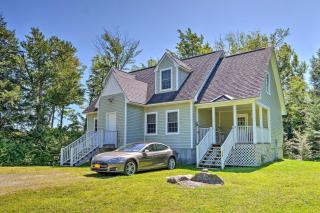 West Dover Home with Deck, Grill and EV Outlet - West Dover - 9