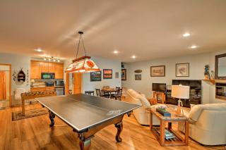 Andrews Cabin with Game Room and Covered Porch! - Andrews - 9
