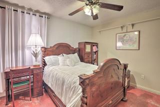 2 Mi to Lake Arlington Spacious Escape with Deck - Arlington - 9