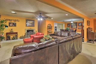 2 Mi to Lake Arlington Spacious Escape with Deck - Arlington - 9