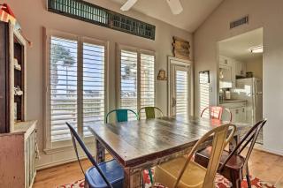 Ocean Views and 2 Decks Beach House in Galveston - Galveston - 3