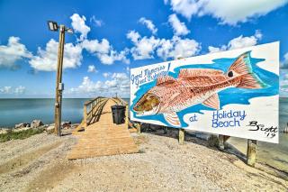 4 Mi to Beach and Fishing Rockport Cottage with Deck! - Rockport - 8