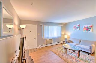 Lakefront Apartment with Patio on Lake St Clair - 4