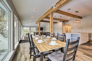 Home on San Jacinto River with Pool, Dock and Deck! - Houston - 2