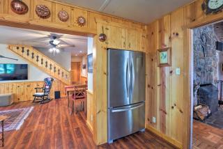 Hot Tub and Lake Tahoe Views Kings Beach Lodge - 2