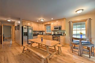 A Bit of Heaven Cabin Less Than 13 Miles from Boone! - Fleetwood - 8