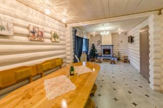 Hotel Vedmezhyi Dvir - 4