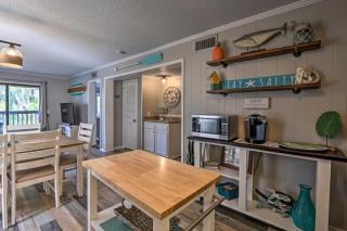 Relax by Pool and Walk to Beach Hilton Head Condo! - Hilton Head Island - 2
