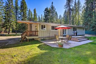 Quaint Priest Lake Cabin with Patio Less Than 1 Mi to Lake! - Vans Corner - 9