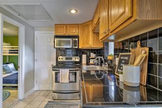 Lakeside Home with Boat Dock in Sunrise Beach - Sunrise Beach - 2