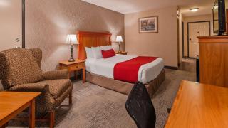 Best Western Plus Rivershore Hotel - Oregon City - 3