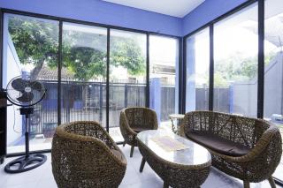 RedDoorz Plus Syariah At Lotus Hotel Bojonegoro - Bojonegoro - 9