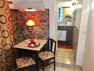 CASA LELA 3...HYDRA - Miloi - 7