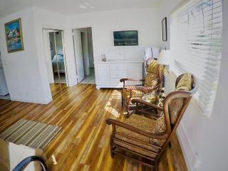 Ebb Tide Resort - 3