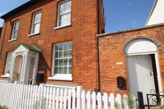 Sterling House @ Short Stays - Basingstoke - 0