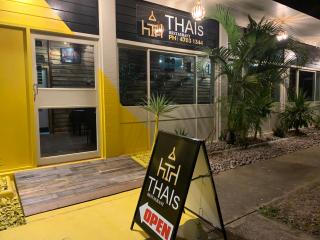 Tropical City Motor Inn - 1