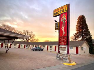 Annie Oakley Motel Oakley - Oakley - 0