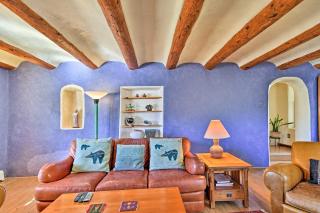 Spacious Adobe Home Less Than 1 Mi to Downtown Taos! - 5