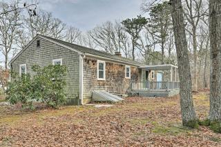 Quiet Brewster House with Deck, Mins to Bay Beaches! - 9