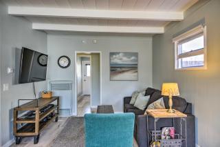Remodeled Ventura Beach Home with Yard and Fire Pit! - Ventura - 1