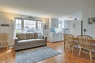 Patio and Walk to Craigville Beach Cape Cod Retreat - Centerville - 5