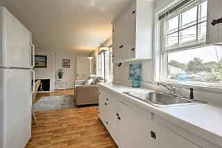 Patio and Walk to Craigville Beach Cape Cod Retreat - Centerville - 3