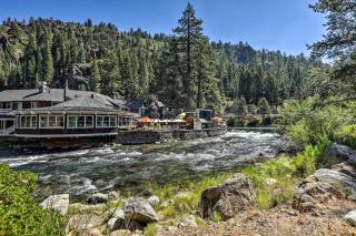 Riverfront Alpine Meadows Resort Townhome with Pool! - 8