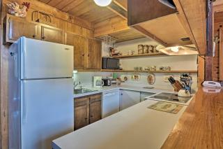 Lakefront Berkshires Retreat with Deck, Dock and Boat! - Great Barrington - 3